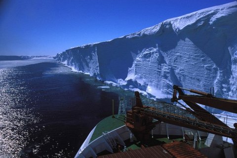  Обрушился последний неповрежденный шельфовый ледник в мире