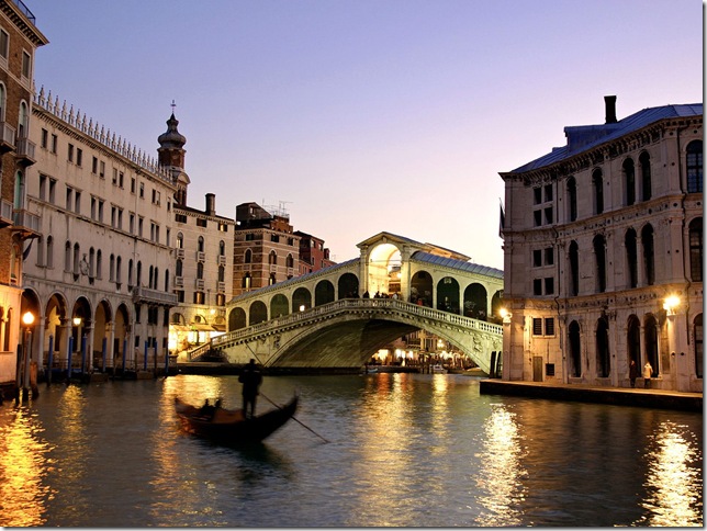 rialto-bridge-grand-canal-venice-italy rialto-bridge-grand-canal-venice-italy