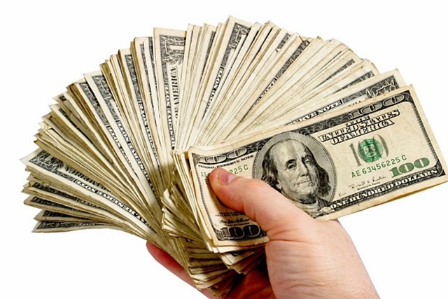 money_in_hand__580_no