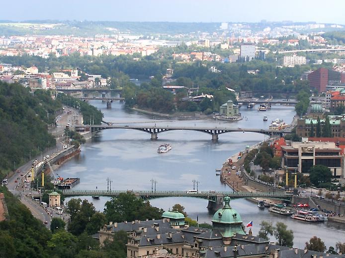 прага