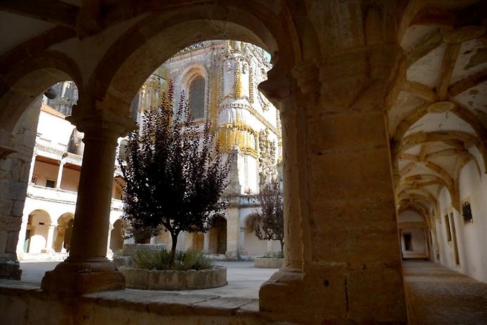 Замок Томар Замок Томар