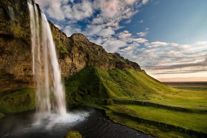 Водопад Сельяландсфосс водопад Seljalandsfoss