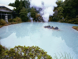 Белый молочный источник