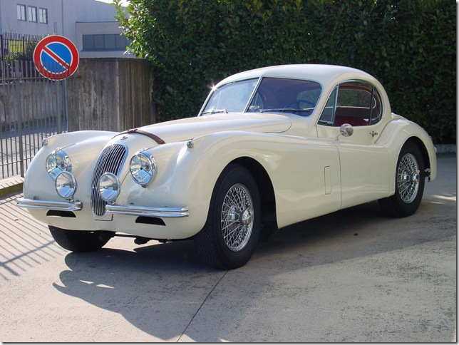 Jaguar XK120 — британский спортивный родстер послевоенных лет