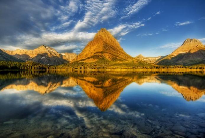 Lake reflection Lake reflection
