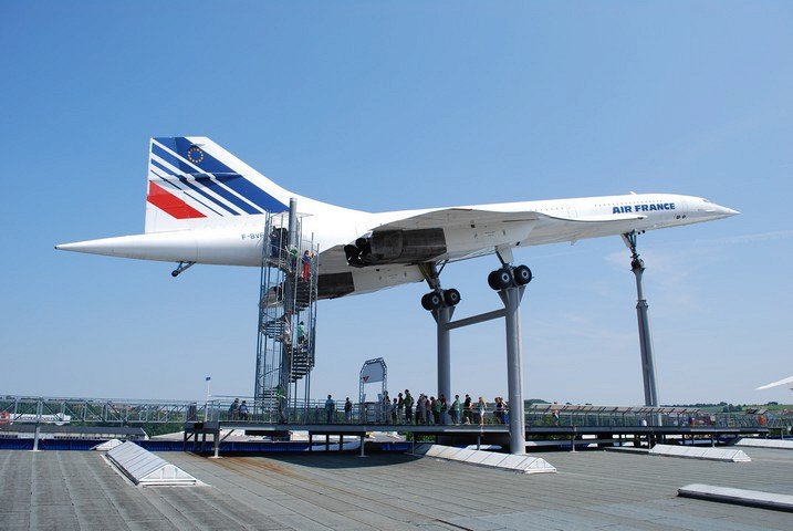 самолет в музее