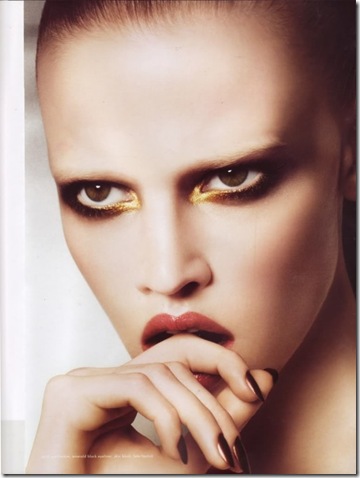 LaraStone2 LaraStone2