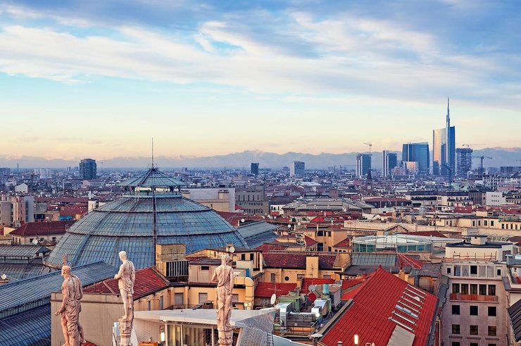 панорамный вид на центр Милана