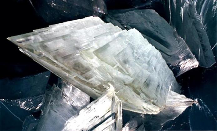 Селенит Селенит