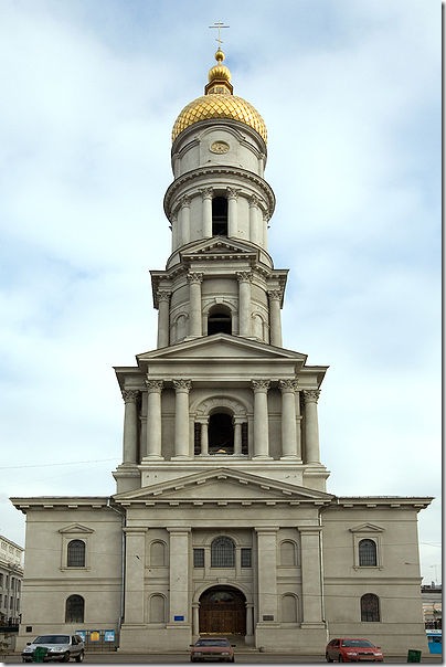 Александровская колокольня Успенского собора