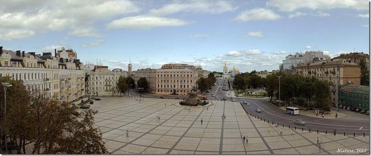 Софийская площадь в Киеве панорамный вид Софийской площади в Киеве