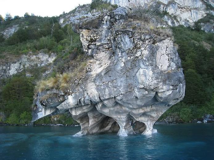 вид на мраморный полуостров с воды