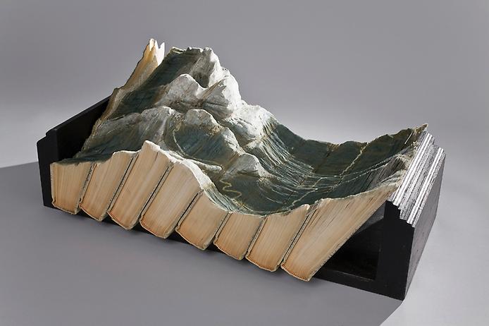 Книжные пейзажи от Гая Ларами Книжные пейзажи от Гая Ларами
