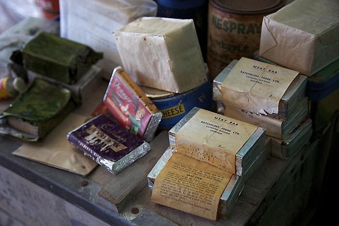 экспонаты музея Порта Локрой исторические экспонаты в музее Порта Локрой