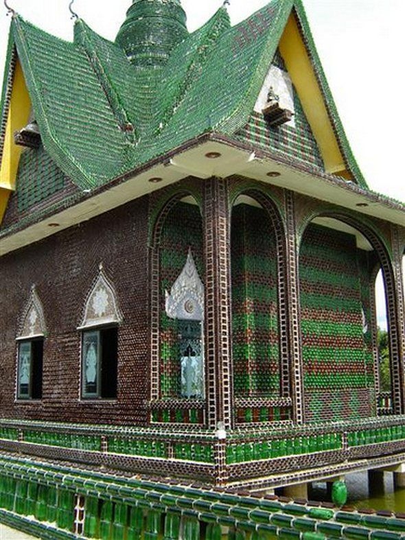 храм из бутылок храм из бутылок