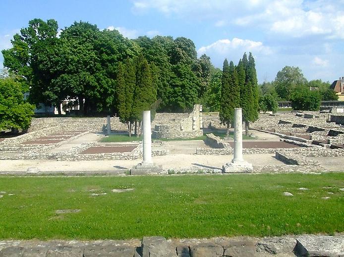 город аквинкум город аквинкум