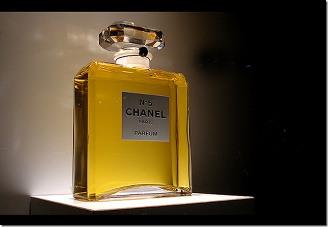 первый флакон Chanel No 5
