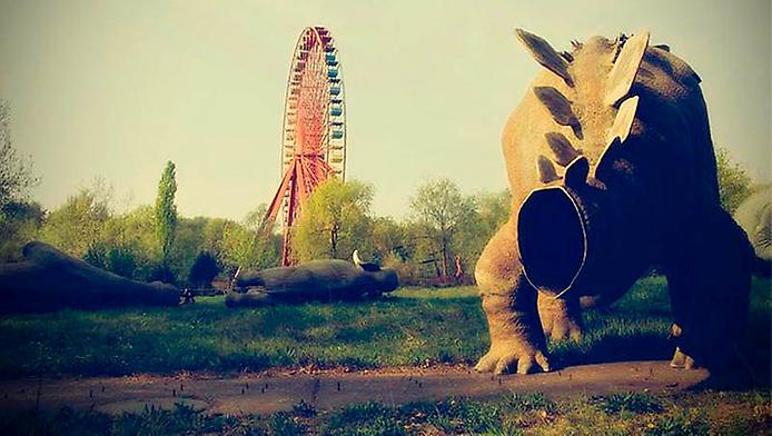 заброшенный луна-парк Плантервальд в Берлине