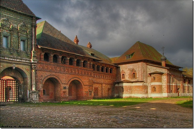 крытая галерея Крутицкого подворья
