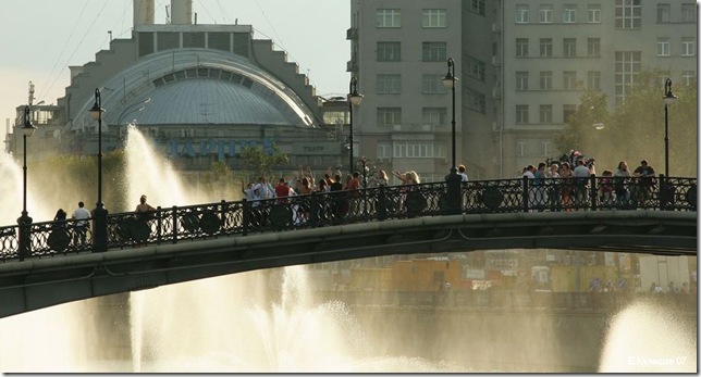 Лужков мост через Водоотводный канал
