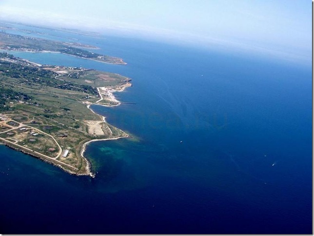 Темные глубинные воды Черного моря