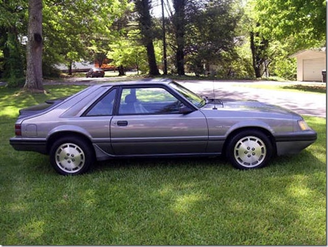 Ford Mustang SVO 1984 года