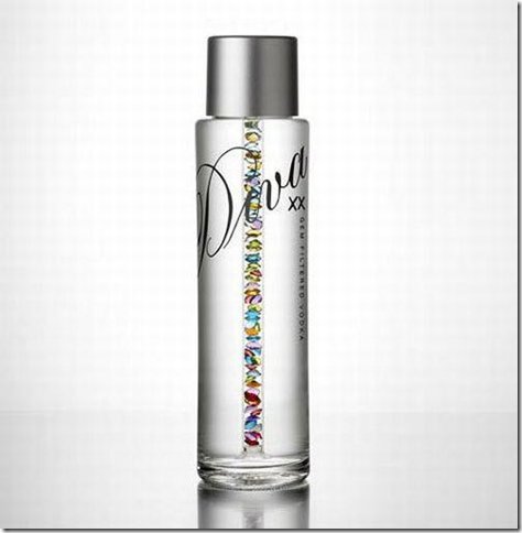 Роскошная бутылка водки Diva