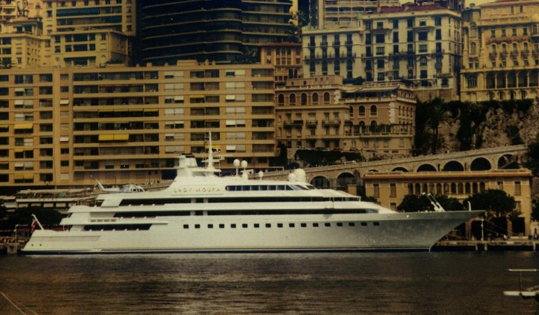 на причале на причале