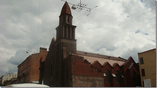 Фасад Храма Лурдской Божией Матери в Санкт-Петербурге