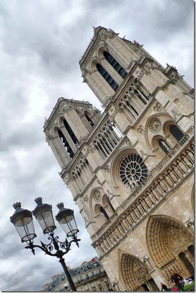 фасад собора парижской богоматери