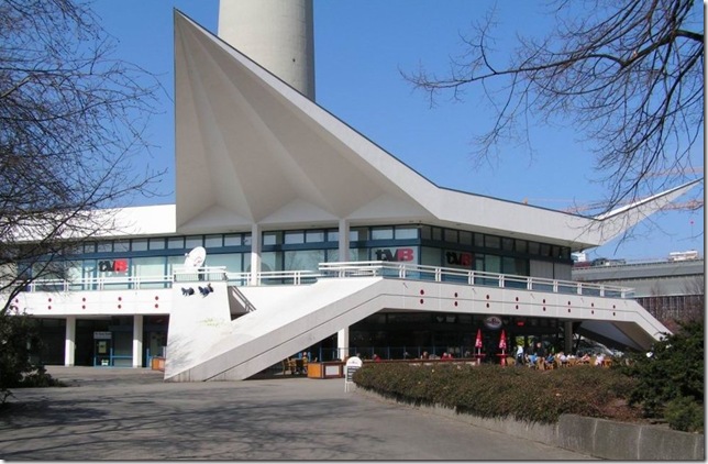 Berlin_fernsehturm_pavillon Berlin_fernsehturm_pavillon