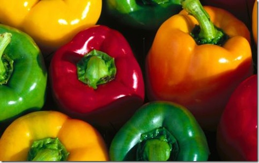 Разноцветные болгарские перцы