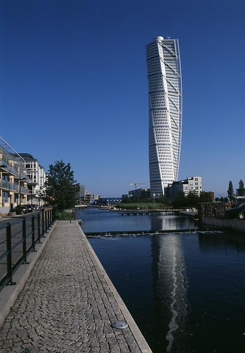 Ночная подсветка Turning Torso ночная подсветка башни Turning Torso в Мальмё