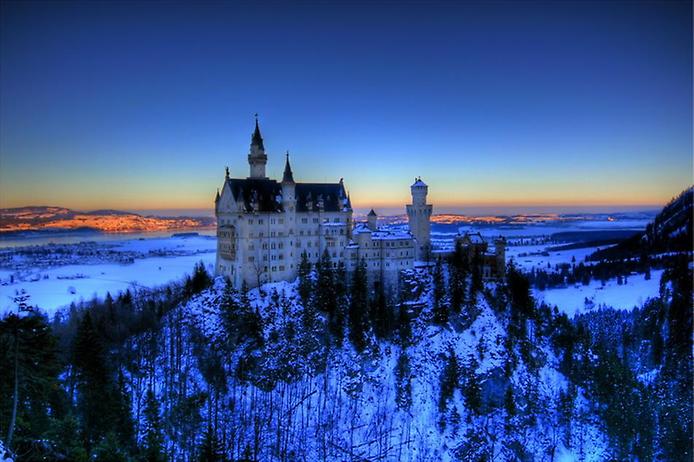 Нойшванштайн Нойшванштайн