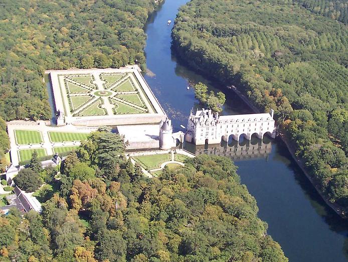 Дамский замок Дамский замок