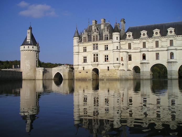 Дамский замок Дамский замок